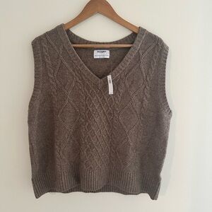 Old Navy Women's Brown Cable Knit Sweater Vest